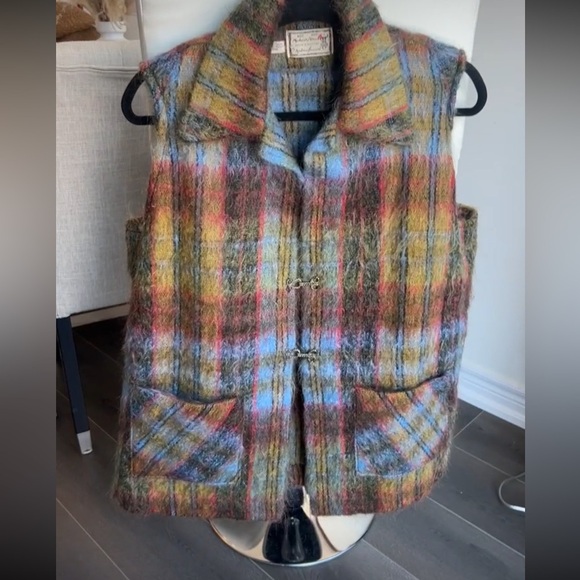 Vintage Andrew Stewart Mohair/Wool Multicolour Sleeveless Vest Woven in Scotland - Picture 14 of 16